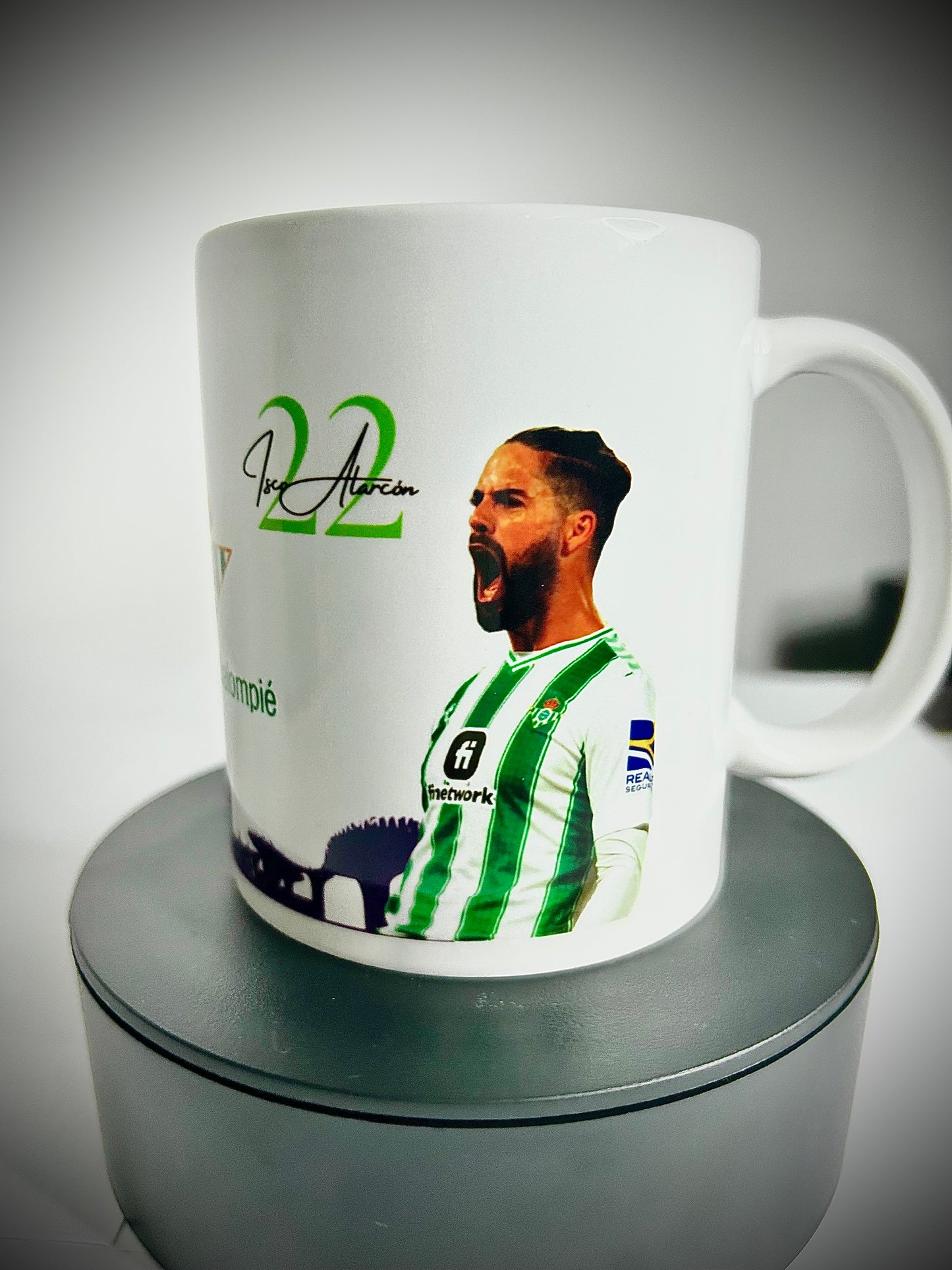 Taza Personalizada Real Betis Balompié (Isco Alarcon) 9,99€